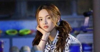 杨超越ins吃瓜,揭秘明星背后的真实生活